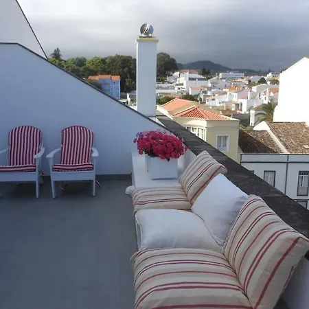 Apartment Rooftop *